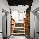 Old Town Stay Hotel